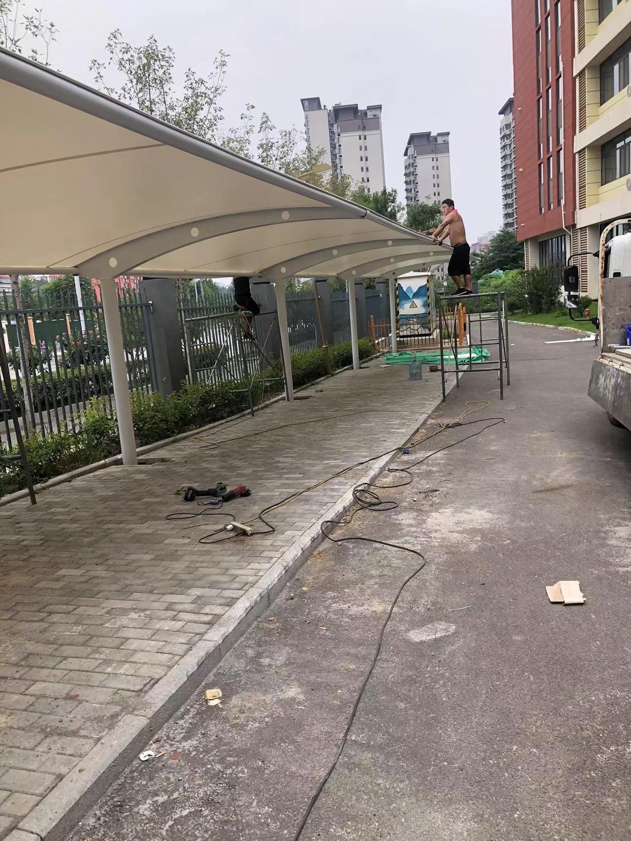 濟南伸縮蓬安裝避坑！先搞懂這點，避免被認定為違建